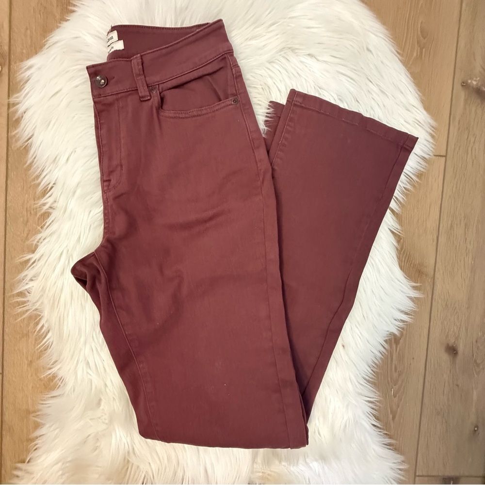 L.L. Bean High-Rise Straight Leg Jeans in Burgundy - Size 4